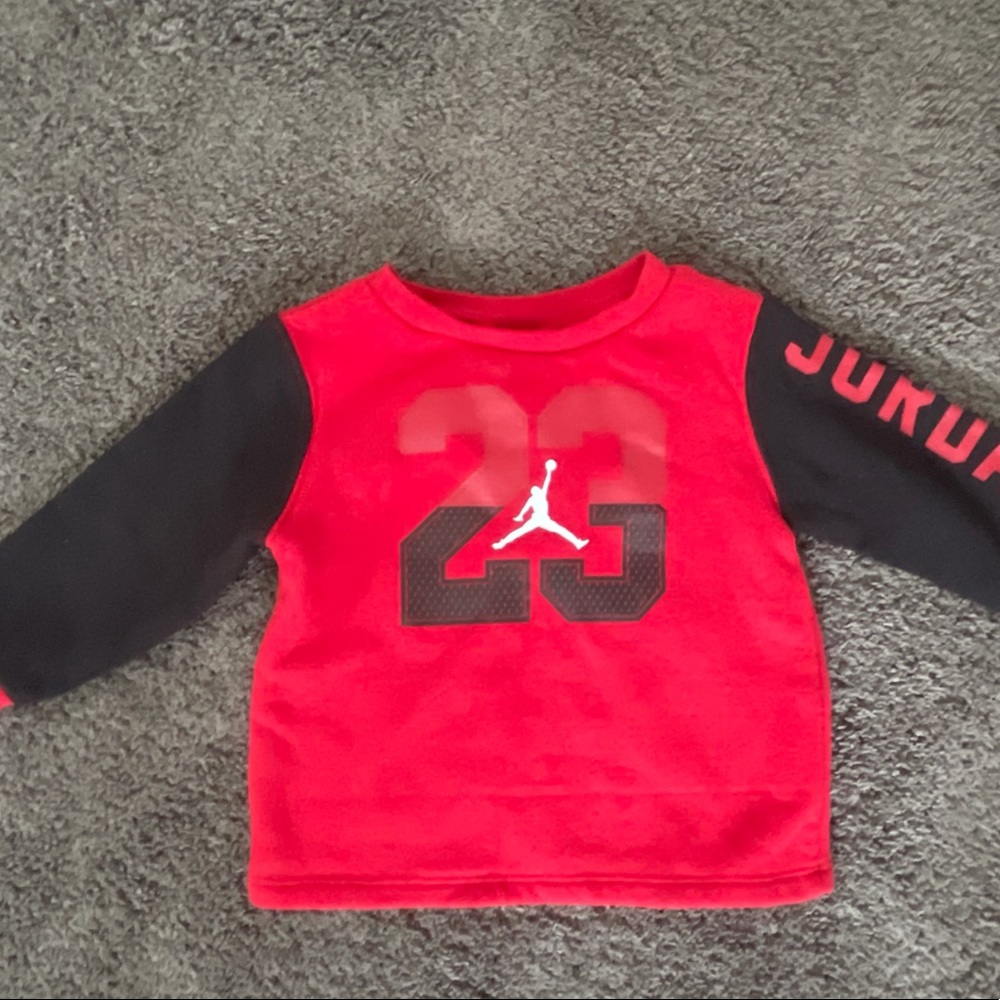Toddler Jordan sweater- size 18m